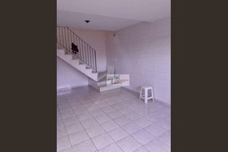 8_photo/94cfaabe7b.f0d246bad4da1cd5-ATLAS-94675581-7972-4e04-8e8c-6ea1207ff017.jpg de casa para alugar com 4 quartos, 250m² em Vila Santo Antônio, Cotia