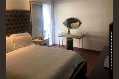 12_photo/94cfaabe9d.4bd2615f33144f40-ATLAS-c2e2edad-86bd-4a0c-a63f-8b9dfd8776e3.jpg de casa à venda com 3 quartos, 152m² em Vila Santo Antônio, Cotia