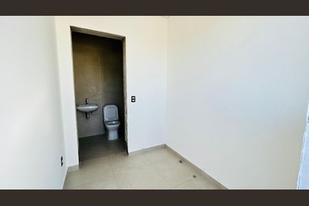 10_photo/94cfaabea5.8a734c1c2a3b006e-ATLAS-289b0937-8cdb-45b9-ad98-3b77ec5ed4d9.jpg de casa à venda com 4 quartos, 347m² em Lageadinho, Cotia