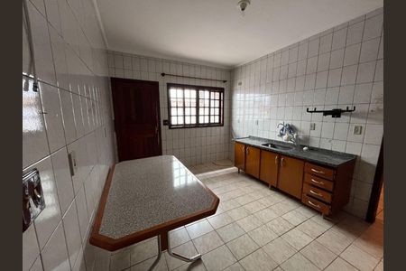 5_photo/94cfaabf01.1788552eaf7d05ed-ATLAS-31c2ec2a-90e5-4d4f-8494-3867a49ca47f.jpg de casa à venda com 3 quartos, 129m² em Jardim da Gloria, Cotia