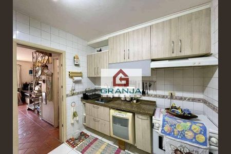 5_photo/94cfaabf1d.93b8fa184532727f-ATLAS-7a6ea8e8-0ad9-4b7b-9d65-7b78563803a1.jpg de apartamento à venda com 2 quartos, 68m² em Jardim da Gloria, Cotia