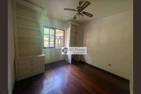 11_photo/94cfaabf1f.61df383ebc62b81a-ATLAS-6cbe719b-e8b8-4b13-a9c9-2010702cf768.jpg de casa à venda com 5 quartos, 368m² em Jardim da Gloria, Cotia