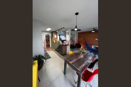 27_photo/94cfaabf47.b7a28b76476596d7-ATLAS-65ac4e5c-79e6-424b-bce2-045f69828e92.jpg de casa à venda com 3 quartos, 177m² em Jardim da Gloria, Cotia