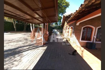 5_photo/94cfaabf6d.ceff8192393c33de-ATLAS-363ad5bf-62b5-436b-9ca3-44fa3535dfa0.jpg de casa para alugar com 5 quartos, 450m² em Jardim da Gloria, Cotia