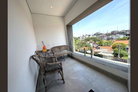 28_photo/94cfaabf6d.ceff8192393c33de-ATLAS-ae4df2dc-90ef-48aa-92d3-793017aa92ea.jpg de casa à venda com 5 quartos, 450m² em Jardim da Gloria, Cotia