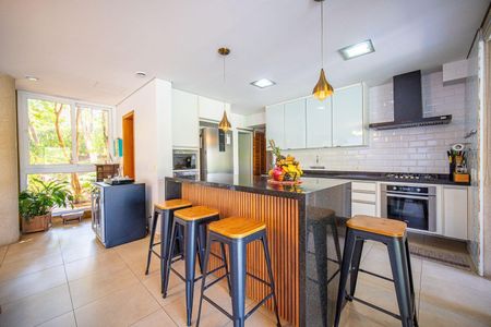 8_photo/94cfaabff7.e5b0f526cad1f31c-ATLAS-3f3b5bb8-ca7c-4a64-963b-82eb564c5fc3.jpg de casa de condomínio à venda com 4 quartos, 310m² em Jardim Passargada I, Cotia