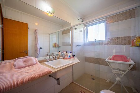 25_photo/94cfaabff7.e5b0f526cad1f31c-ATLAS-e4b5226a-0f2d-4b4c-be47-cb62babfd1a1.jpg de casa de condomínio à venda com 4 quartos, 310m² em Jardim Passargada I, Cotia