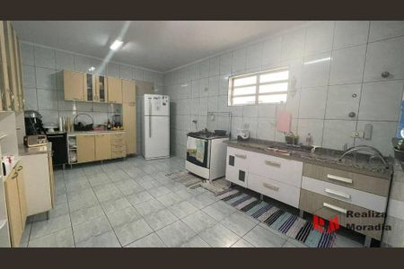 13_photo/94cfaac099.fc3124ead6c5d417-ATLAS-ee9bf375-c0b3-488d-9ca8-24ecf923f7ba.jpg de casa à venda com 5 quartos, 282m² em Jardim da Gloria, Cotia
