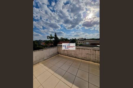 5_photo/94cfaac0a1.007d8801227075bf-ATLAS-ed62701c-2e9f-40d7-b03c-a37f9e8e6a6c.jpg de casa à venda com 3 quartos, 268m² em Jardim da Gloria, Cotia