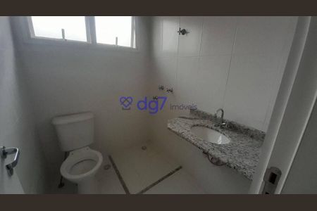 13_photo/94cfaac61b.3ab34a62c1f30fbe-ATLAS-54a2b426-00dc-4d4e-aa33-d324f71cab32.jpg de casa à venda com 4 quartos, 212m² em Jardim da Gloria, Cotia