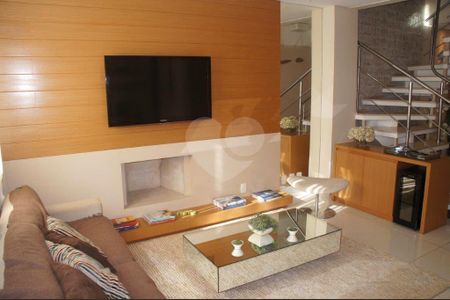 5_photo/94cfaac61b.f0ecc906b832f777-ATLAS-22c06fdb-88f1-44d1-b27d-bddd6a1a0b6d.jpg de casa de condomínio à venda com 3 quartos, 143m² em Jardim da Gloria, Cotia