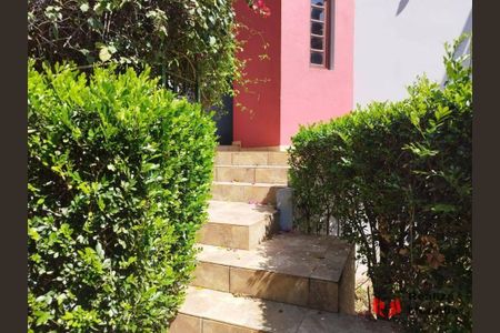 8_photo/94cfaac647.f9d07b2523999e7d-ATLAS-447aa837-b007-40ec-8aad-b4a9629f6eee.jpg de casa à venda com 3 quartos, 128m² em Jardim Barbacena, Cotia