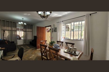 4_photo/94cfaac703.98cf39ec7952f033-ATLAS-e5365bbb-2fd9-48d0-851c-9013857580d6.jpg de casa à venda com 3 quartos, 141m² em Jardim da Gloria, Cotia