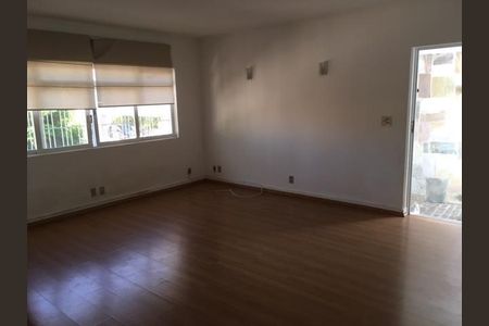 8_photo/94cfaac755.8f3f2a47dd94676f-ATLAS-9170c7e2-1b90-4f05-bb6d-d9677f667feb.jpg de casa de condomínio para alugar com 3 quartos, 167m² em Jardim da Gloria, Cotia