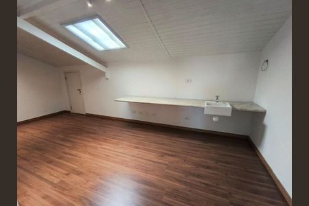 29_photo/94cfaac77b.5b63f18bcccc212e-ATLAS-e7770b36-afbf-42b9-abab-0f9b9ca63f46.jpg de casa à venda com 3 quartos, 625m² em Jardim da Gloria, Cotia