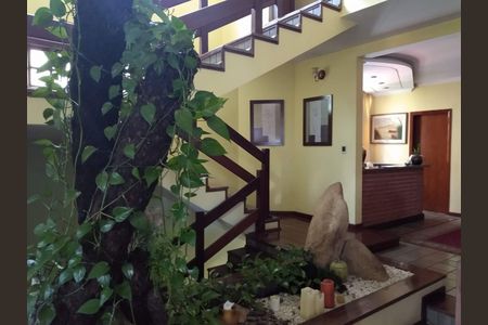 11_photo/94cfaac7a9.d7b7135cffaafe0a-ATLAS-4745b242-9ad9-4dec-b2b4-38b96cc842b0.jpg de casa de condomínio à venda com 5 quartos, 356m² em Jardim da Gloria, Cotia