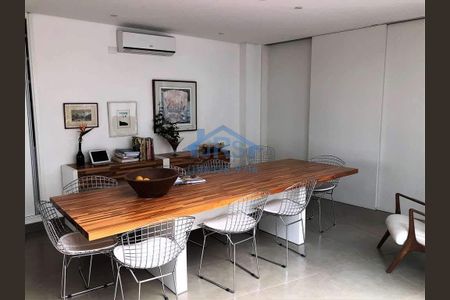 8_photo/94cfaac851.2fc54a3393eb30ba-ATLAS-5df9ad1d-06b6-4e60-bb40-7341c7a9410b.jpg de casa à venda com 3 quartos, 337m² em Horizontal Park, Cotia