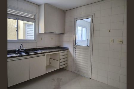 11_photo/94cfaac853.3fb6a6d23b4be51c-ATLAS-2a17f2fc-8585-4580-8f37-3ad3f62a4c1f.jpg de casa de condomínio à venda com 6 quartos, 215m² em Jardim Barbacena, Cotia