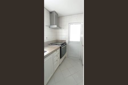 8_photo/94cfaac853.3fb6a6d23b4be51c-ATLAS-dad9c2d7-28d6-41d9-8216-92fa716a866f.jpg de casa de condomínio à venda com 6 quartos, 215m² em Jardim Barbacena, Cotia