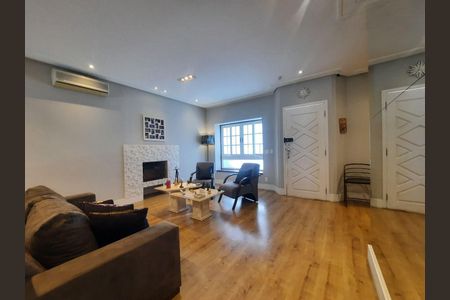 9_photo/94cfaac8d1.d04182695a4b1314-ATLAS-046becb2-feee-4311-a835-be9cb5481de2.jpg de casa de condomínio à venda com 4 quartos, 257m² em Jardim Barbacena, Cotia