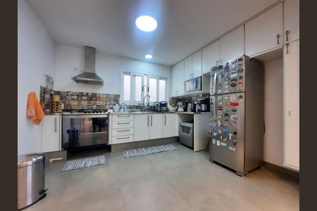 21_photo/94cfaac8d1.d04182695a4b1314-ATLAS-216ba75d-ca7a-4372-ad01-710c76fa22cb.jpg de casa de condomínio à venda com 4 quartos, 257m² em Jardim Barbacena, Cotia