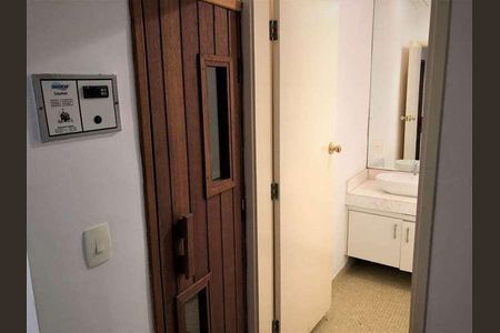 45_photo/94cfaac8d1.d04182695a4b1314-ATLAS-273d0b7e-b096-425d-a785-bf2b3bd97bce.jpg de casa de condomínio à venda com 4 quartos, 501m² em Jardim Barbacena, Cotia