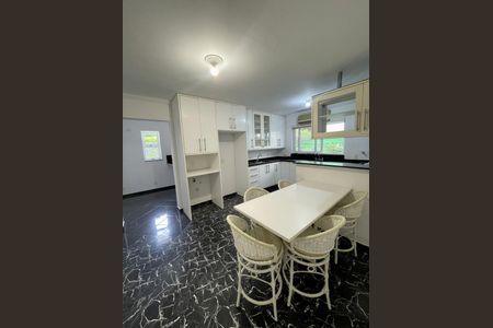 9_photo/94cfaac8d1.d04182695a4b1314-ATLAS-82c4e8c1-0f85-4164-b264-46b3ce7ce220.jpg de casa para alugar com 4 quartos, 50m² em Jardim Barbacena, Cotia