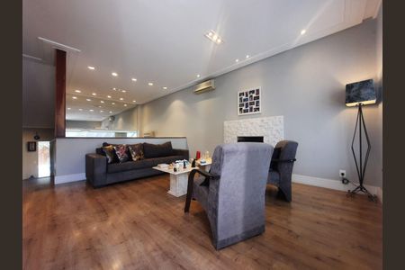 3_photo/94cfaac8d1.d04182695a4b1314-ATLAS-e53e93cf-6fb9-44c1-8e2d-c8fcc024e6dd.jpg de casa de condomínio à venda com 4 quartos, 257m² em Jardim Barbacena, Cotia