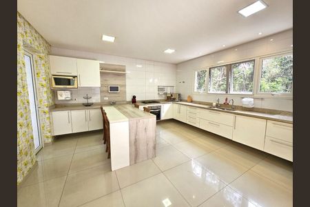 23_photo/94cfaac92d.7ab1dcad10c9c6f6-ATLAS-7d01a6c5-83ad-4a2a-a9b7-7917c2b5bf98.jpg de casa à venda com 4 quartos, 367m² em Horizontal Park, Cotia