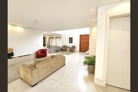 3_photo/94cfaac92d.7ab1dcad10c9c6f6-ATLAS-df29ae1c-4e0a-4e1b-b2be-a691e135dfa0.jpg de casa para alugar com 4 quartos, 367m² em Horizontal Park, Cotia