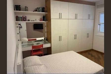 10_photo/94cfaac97f.cc80a849dbb3670d-ATLAS-ce989d0b-a621-4fb2-8318-77795b60a294.jpg de casa à venda com 3 quartos, 380m² em Jardim Barbacena, Cotia