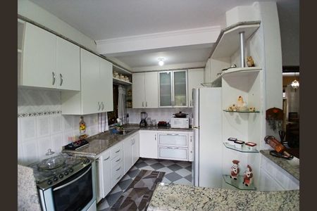 8_photo/94cfaac985.3c20d05746a6d1b7-ATLAS-7beef477-ec16-498e-95e4-302d41365152.jpg de casa à venda com 3 quartos, 300m² em Horizontal Park, Cotia