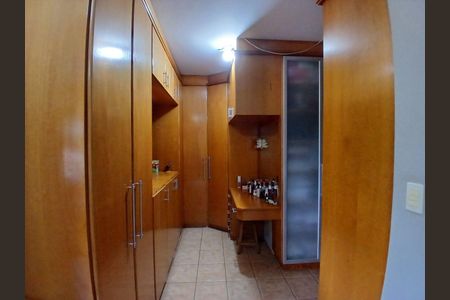 18_photo/94cfaac985.3c20d05746a6d1b7-ATLAS-c5e12a13-3ccd-4a5b-8383-4a979c3e07b5.jpg de casa à venda com 3 quartos, 300m² em Horizontal Park, Cotia