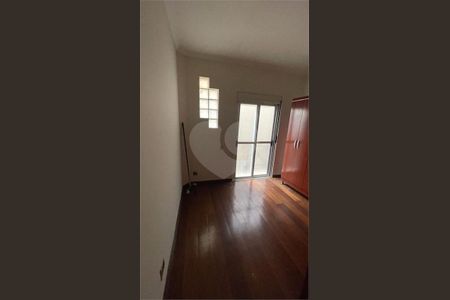 4_photo/94cfaac99b.ef9097c2fd5b064b-ATLAS-70bc1c00-b96f-4d99-a8cd-04090abc70af.jpg de casa à venda com 5 quartos, 321m² em Horizontal Park, Cotia