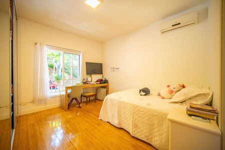 21_photo/94cfaac9c9.fb2e7a60a8bfd920-ATLAS-307ac6dc-4f07-426f-85cf-2ebd63a61b43.jpg de casa de condomínio à venda com 4 quartos, 408m² em Jardim Barbacena, Cotia