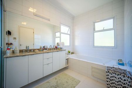 19_photo/94cfaac9c9.fb2e7a60a8bfd920-ATLAS-597066cb-b852-4dc9-9f9e-54671060aae7.jpg de casa de condomínio à venda com 4 quartos, 408m² em Jardim Barbacena, Cotia