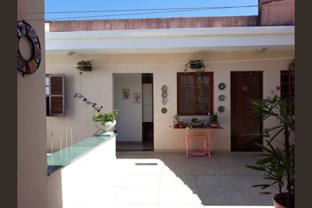 5_photo/94cfaaca0d.ac59da683d20aab1-ATLAS-a0ce6c59-2112-4bdc-b3b4-0041296b4b0d.jpg de casa de condomínio à venda com 2 quartos, 200m² em Horizontal Park, Cotia