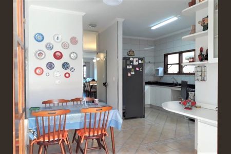 3_photo/94cfaaca0d.ac59da683d20aab1-ATLAS-dd8d06bf-1e5c-4c40-89e1-6bb16d5a6b55.jpg de casa de condomínio à venda com 2 quartos, 200m² em Horizontal Park, Cotia