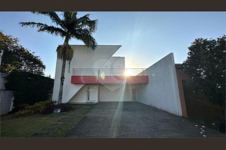 12_photo/94cfaaca13.719fbdc320448c84-ATLAS-01af932a-c2e6-4268-8ea5-bbc5b90c4e3c.jpg de casa à venda com 3 quartos, 340m² em Horizontal Park, Cotia