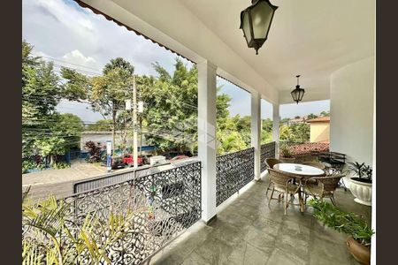 3_photo/94cfaaca57.8f3f2a47dd94676f-ATLAS-18a3a92c-6dac-44f2-8f2c-cf22809ad4e6.jpg de casa à venda com 4 quartos, 432m² em Horizontal Park, Cotia