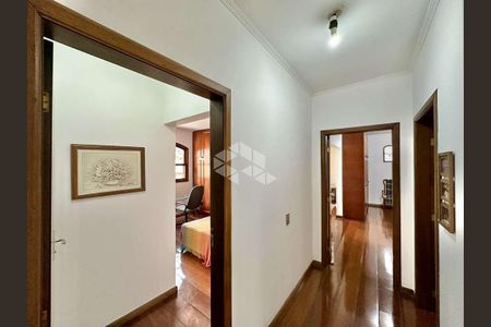 9_photo/94cfaaca57.8f3f2a47dd94676f-ATLAS-ad842a4d-36ee-49a3-bc6a-5f3a6d7ecefb.jpg de casa à venda com 4 quartos, 432m² em Horizontal Park, Cotia