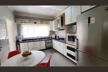 8_photo/94cfaaca63.28f6ec5d72603be5-ATLAS-4ba13078-1abc-4979-86cf-2f1d07da264e.jpg de casa de condomínio à venda com 4 quartos, 300m² em Horizontal Park, Cotia