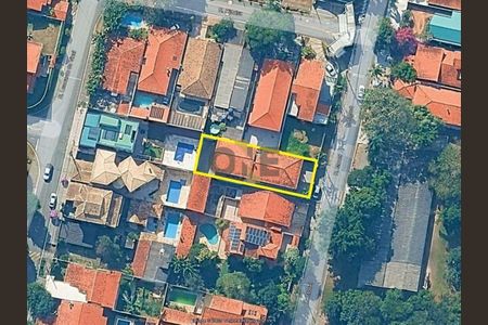 8_photo/94cfaacafb.466ff750729a0d4b-ATLAS-5a7360c1-2f5a-444a-91b2-e7d0129abbae.jpg de casa de condomínio à venda com 4 quartos, 432m² em Jardim Barbacena, Cotia