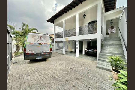 3_photo/94cfaacafb.466ff750729a0d4b-ATLAS-e28154d3-0b56-4a26-b257-2a55b407a5a9.jpg de casa de condomínio à venda com 4 quartos, 432m² em Jardim Barbacena, Cotia