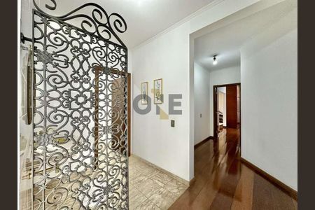 2_photo/94cfaacafb.466ff750729a0d4b-ATLAS-ef5b0fc8-c038-409c-911e-e0710b4fdd39.jpg de casa de condomínio à venda com 4 quartos, 432m² em Jardim Barbacena, Cotia