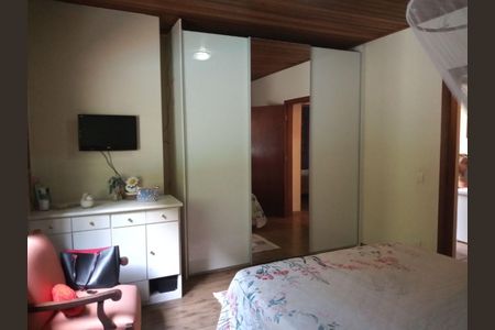 1_photo/94cfaacb41.8112f57c7da29d24-ATLAS-2cfcfe86-6d70-4cb8-81fd-fab73fe93adf.jpg de casa de condomínio à venda com 3 quartos, 220m² em Jardim Barbacena, Cotia