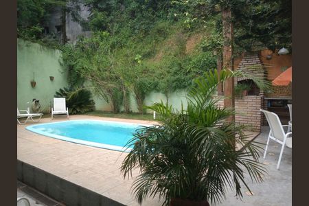 3_photo/94cfaacb41.8112f57c7da29d24-ATLAS-678d90b4-8b0b-449a-abeb-56fcde3cf4dc.jpg de casa de condomínio à venda com 3 quartos, 220m² em Jardim Barbacena, Cotia