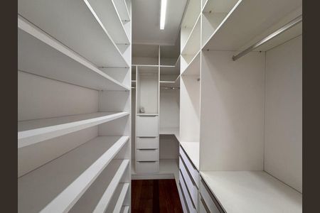 11_photo/94cfaacb61.7a69ff73eb43ff8d-ATLAS-3b7f22ad-9ec7-499c-bea7-dee89ded3cbe.jpg de casa para alugar com 3 quartos, 190m² em Horizontal Park, Cotia