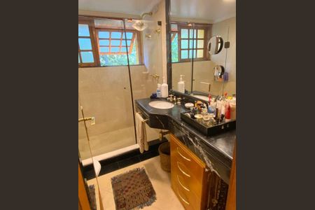 28_photo/94cfaacb6f.ceff8192393c33de-ATLAS-34373a2b-cc17-44ef-8863-ecbd4273c344.jpg de casa à venda com 3 quartos, 256m² em Pinus Park, Cotia