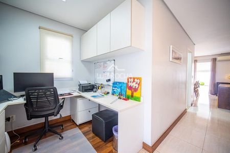 8_photo/94cfaacb6f.ceff8192393c33de-ATLAS-48aabc7a-88c1-44a3-b8fe-92e721db5c57.jpg de casa à venda com 3 quartos, 178m² em Pinus Park, Cotia